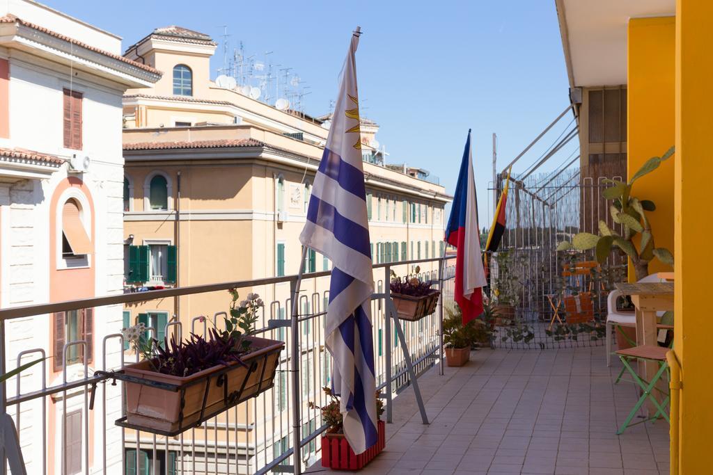 B&B Roma Citta Aperta - Rome — Photos 3
